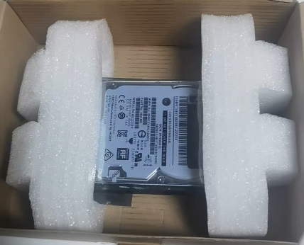 thumbnail image 2 of Lenovo 00YK016 ThinkSystem 1.2TB 10K SAS 12G 512N 2.5in HDD – Hot Swap, 7XB7A00027, Open Box 2 of 4
