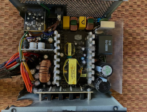 What Is the Difference Between an Internal and External Power Supply in Electronics?